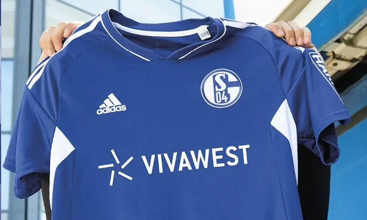 Maillots de football de Schalke 04 2022-2023