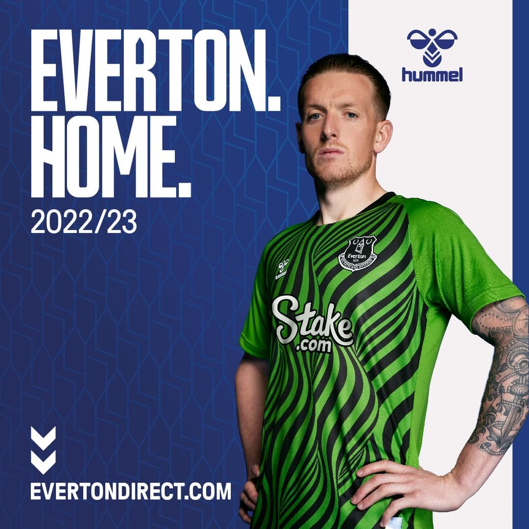 Maillot et kit domicile Everton 2022-2023