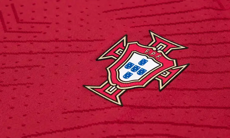 Maillot domicile du Portugal 2022-2023
