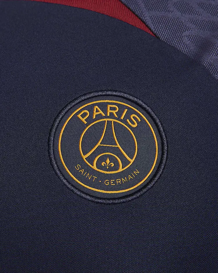 Voici les maillots d'entraînement du Paris Saint-Germain 2023-2024