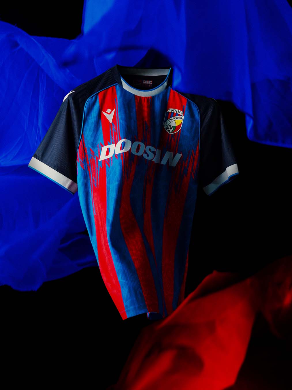 Voici les maillots du FC Viktoria Plzeň 2026-2027