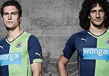 maillot_newcastle_trois_2014_2015.jpg