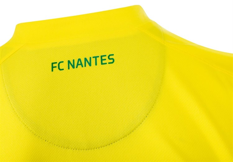 Maillot FC Nantes domicile 2016-17 détail 3