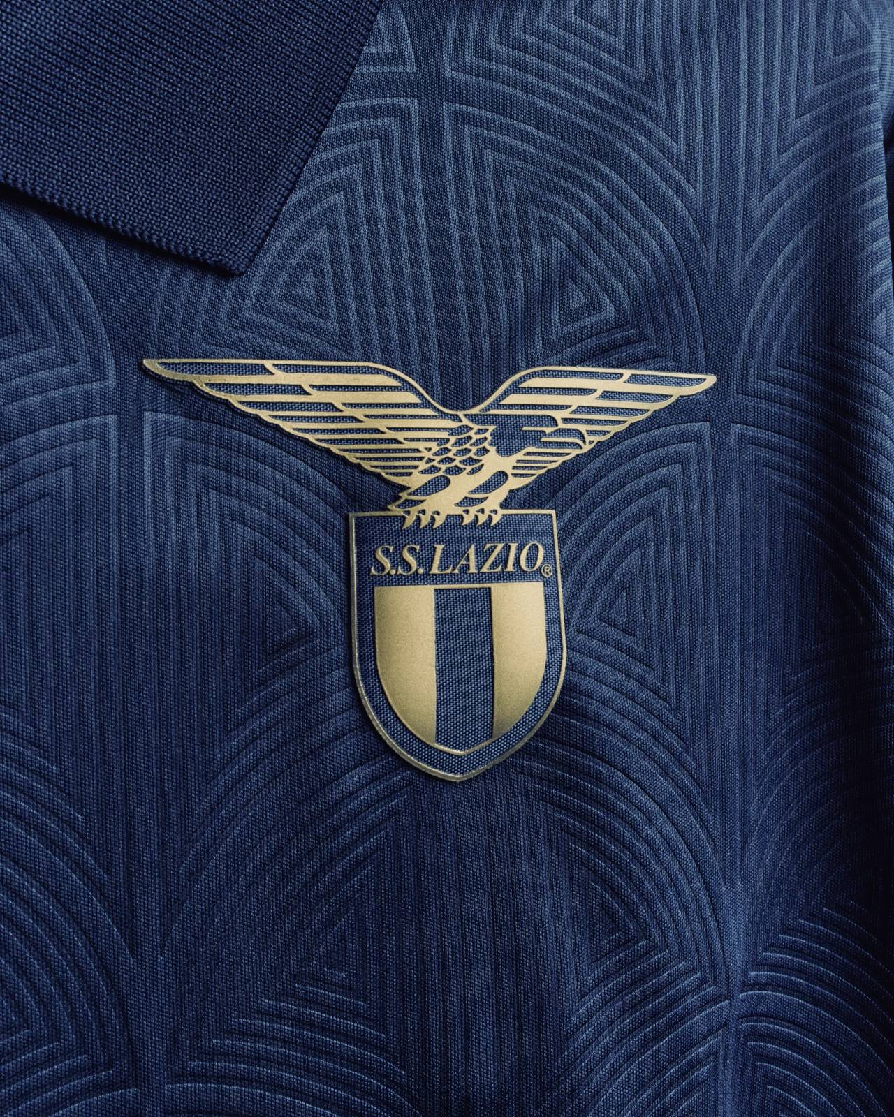 Maillots de la SS Lazio 2026-2027 signes Mizuno