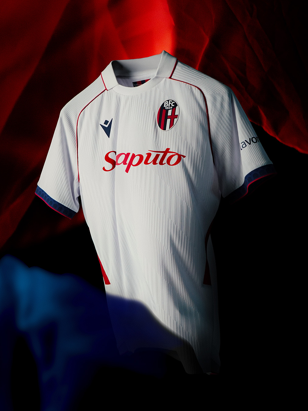 Les maillots du Bologna FC 2026-2027 en hommage au Stadio Renato Dall'Ara