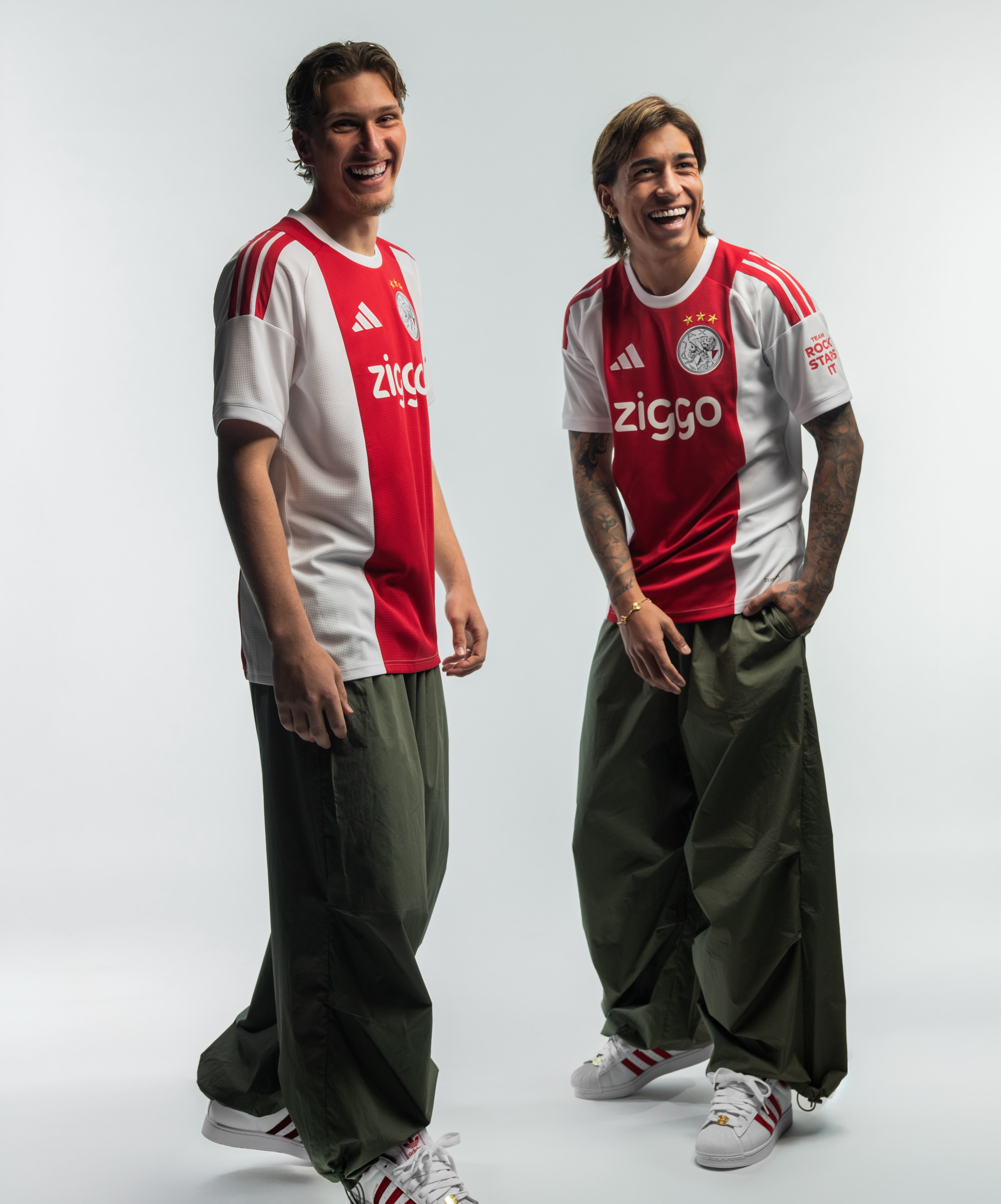 Le maillot domicile de l'Ajax 2026-2027 a un design intemporel!