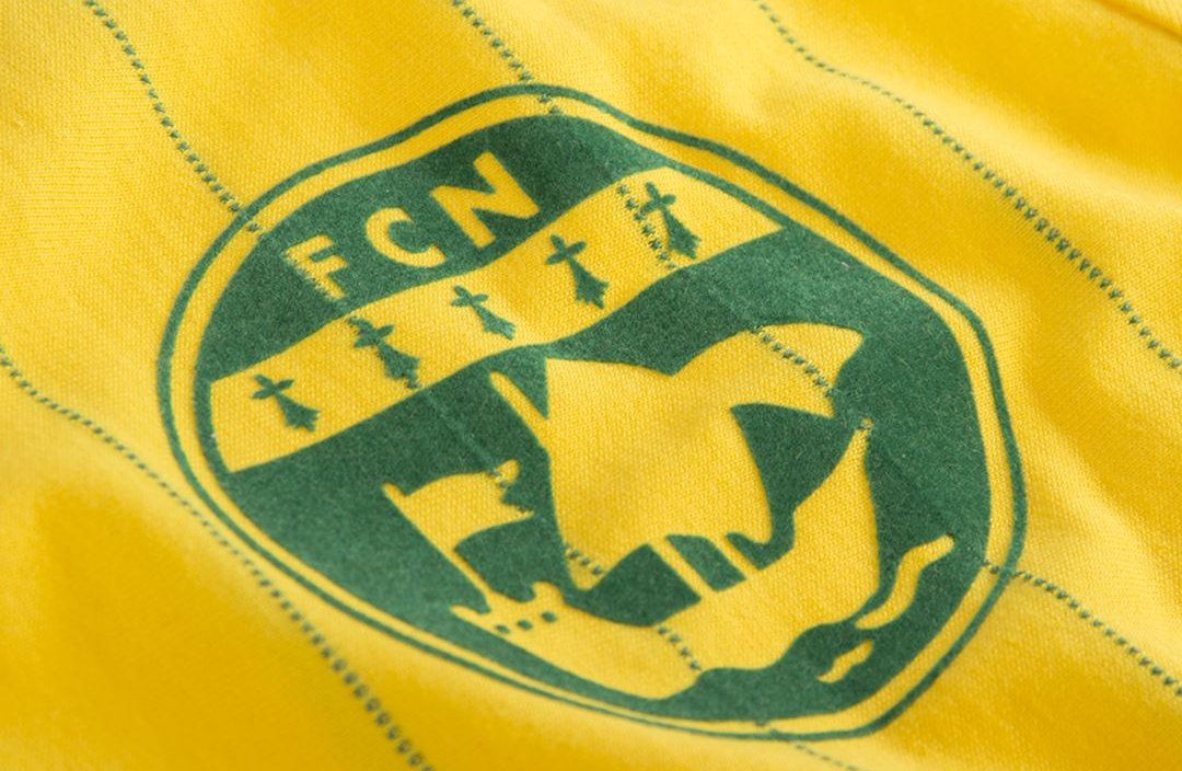 fc-nantes-retro-shirt.png