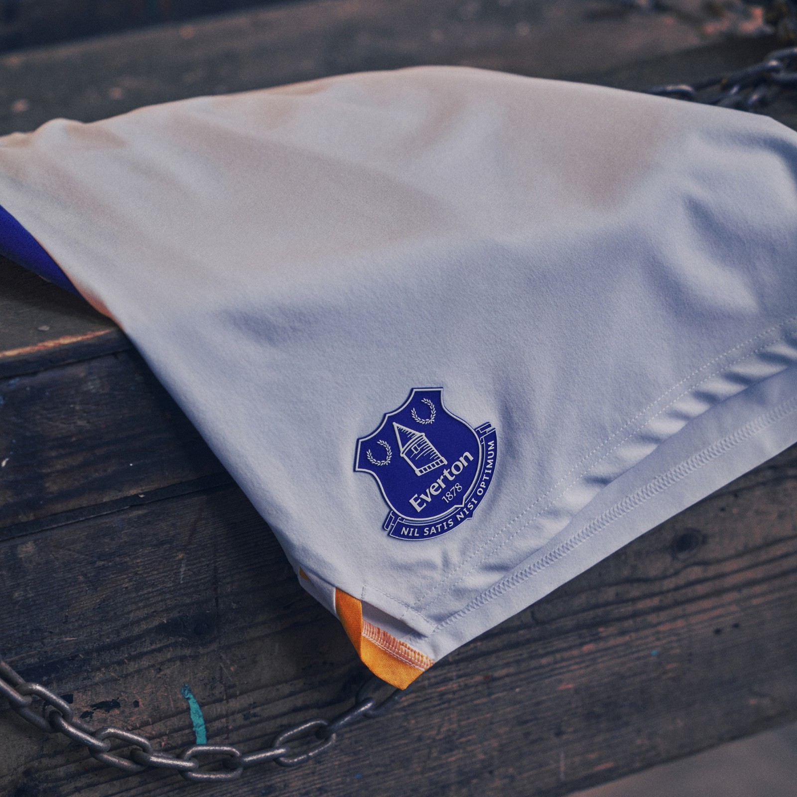 Les maillots d'Everton 2026-2027 ouvrent une nouvelle ère !