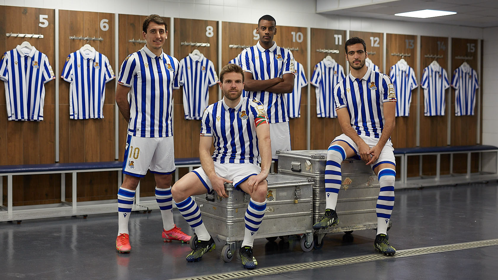 real-sociedad-copa-del-rey-voetbalshirt-2021-b.jpg