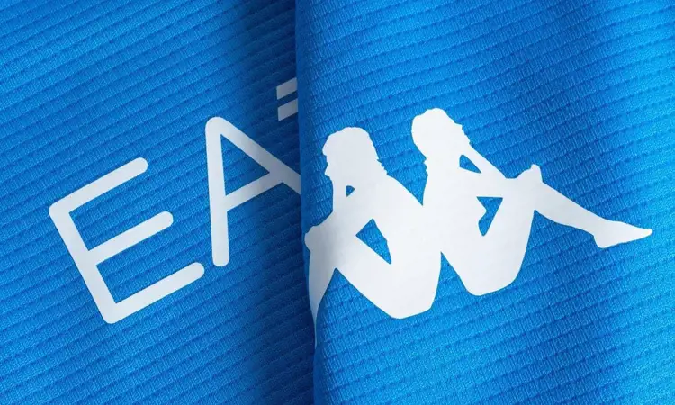 Les maillots de football Napoli EA7 sont-ils produits par Kappa ?
