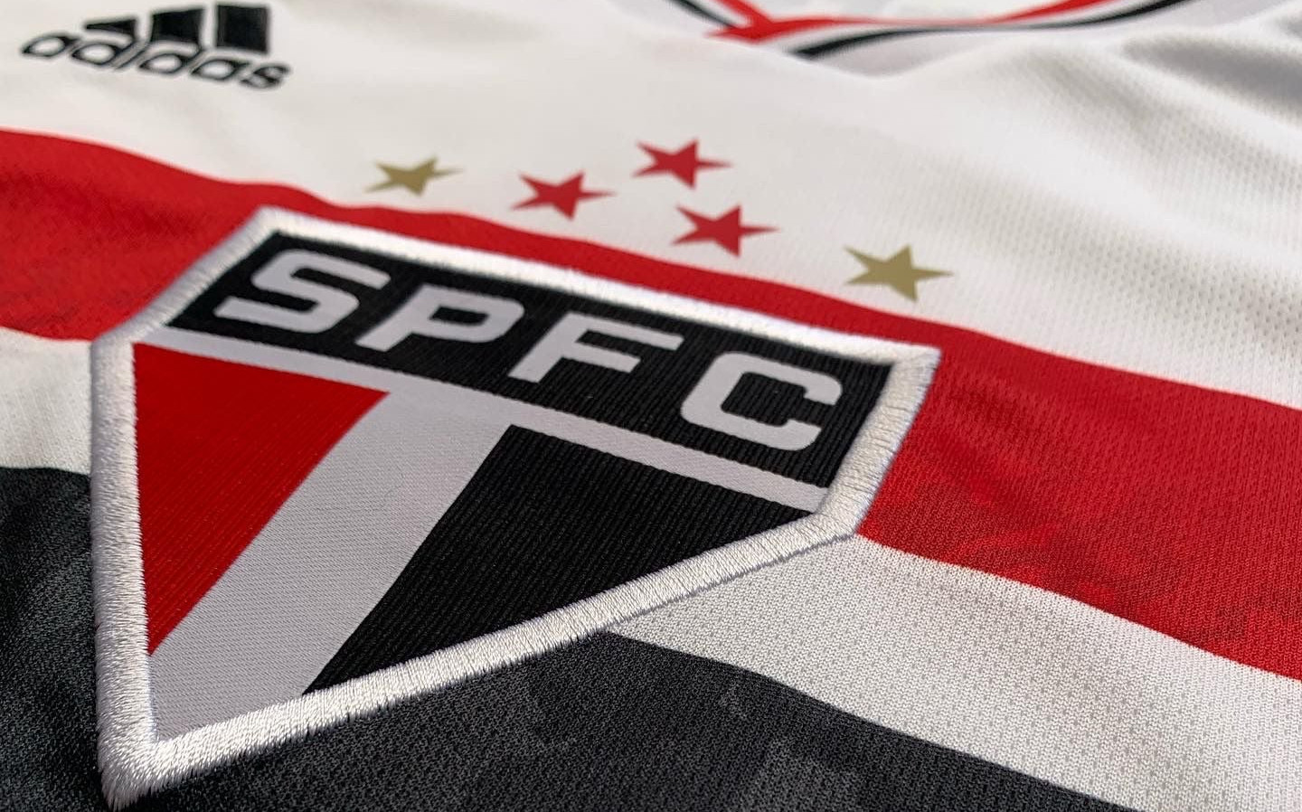 sao-paulo-fc-thuisshirt-2022-23-adidas.jpg