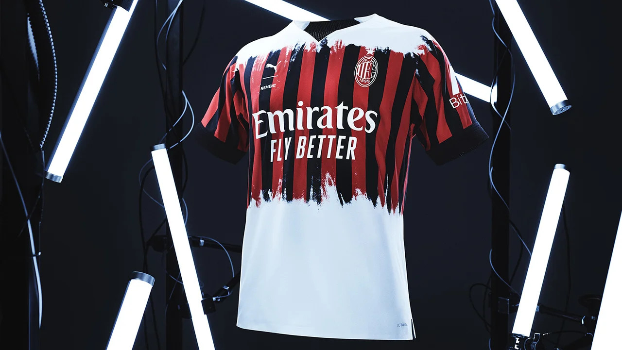 AC Milan 2021/22 Alternativement maillot Nom 