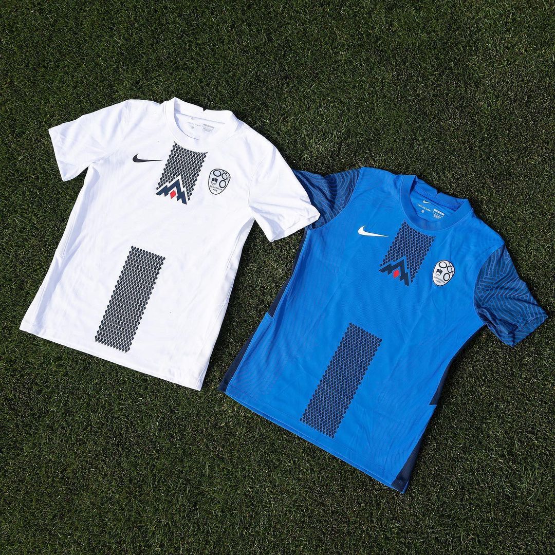 Maillots de football Slovénie 2022-2023