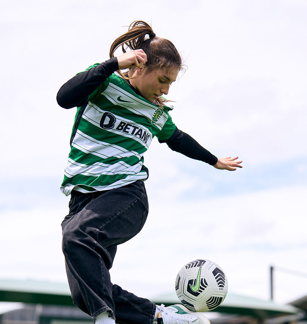 Maillot domicile du Sporting Lisbonne 2022-2023