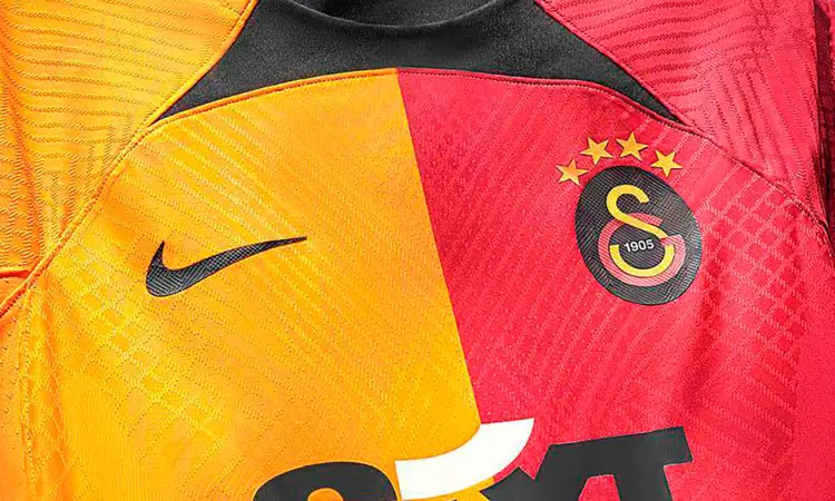 Maillots football Galatasaray 2022-2023