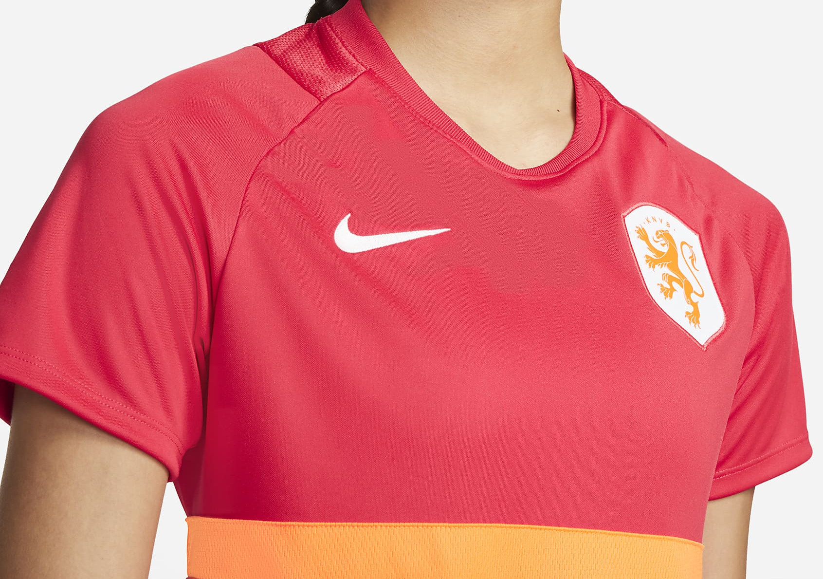 nederlands-elftal-vrouwen-trainingsshirts-2022-2023.jpg (1)