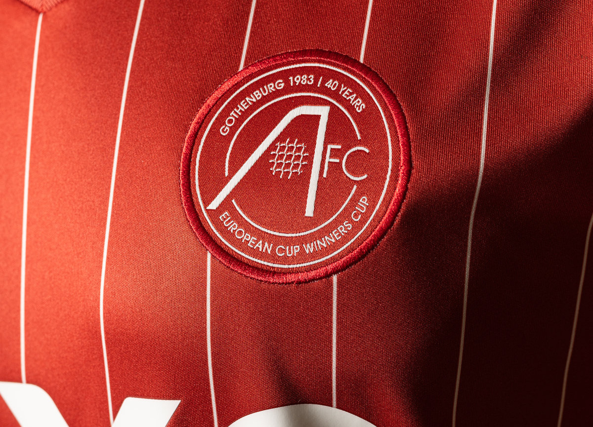 aberdeen-voetbalshirts-2022-2023-b.jpg