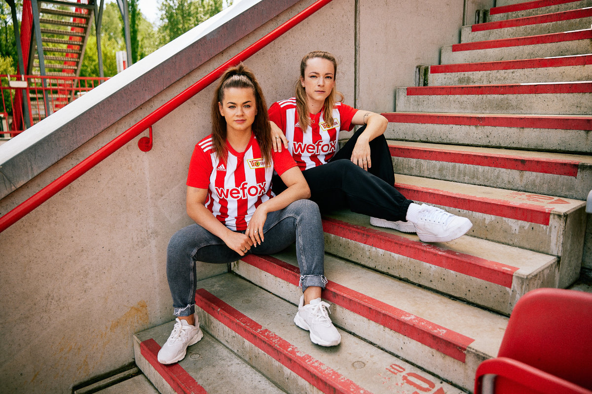 Maillots football Union Berlin 2022-2023