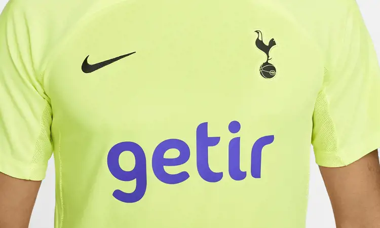 Maillots d'entraînement des Tottenham Hotspur 2022-2023