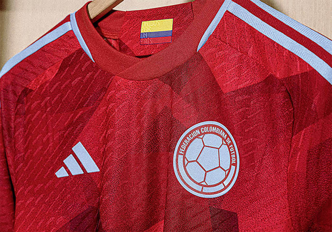 Maillot extérieur de la Colombie 2022-2023