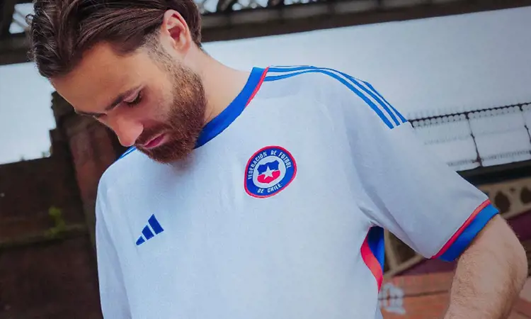 Maillot extérieur du Chili 2022-2023