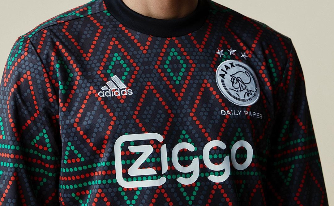 Maillot d'échauffement Ajax x Daily Paper 2022-2023