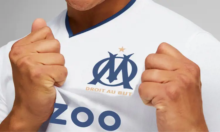 Maillots de football de l'Olympique de Marseille 2022-2023