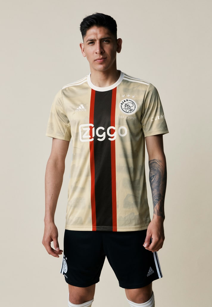 Troisieme maillot Ajax 2022-2023