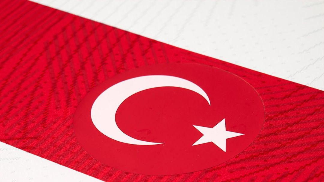 turkije-voetbalshirts-2022-2023.jpg
