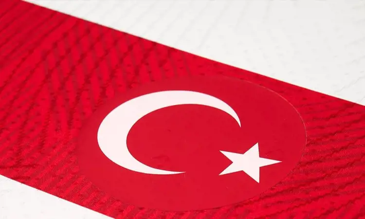 Maillots de football de la Turquie 2022-2023