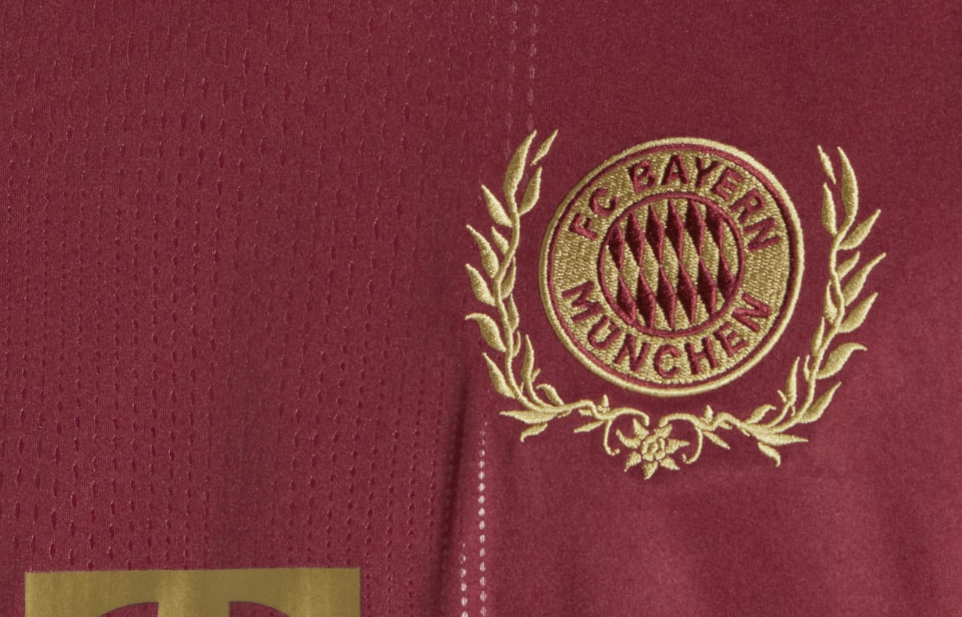 bayern-munchen-oktoberfest-voetbalshirt-22.jpg