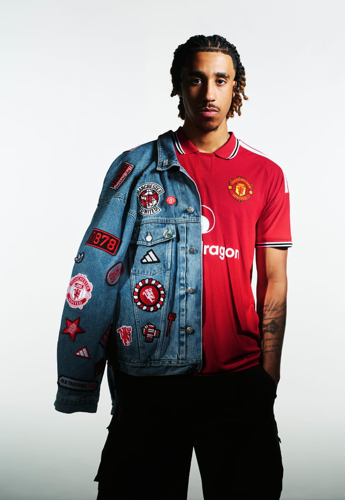Maillot domicile Manchester United 2026-2027 inspire du maillot de 1977