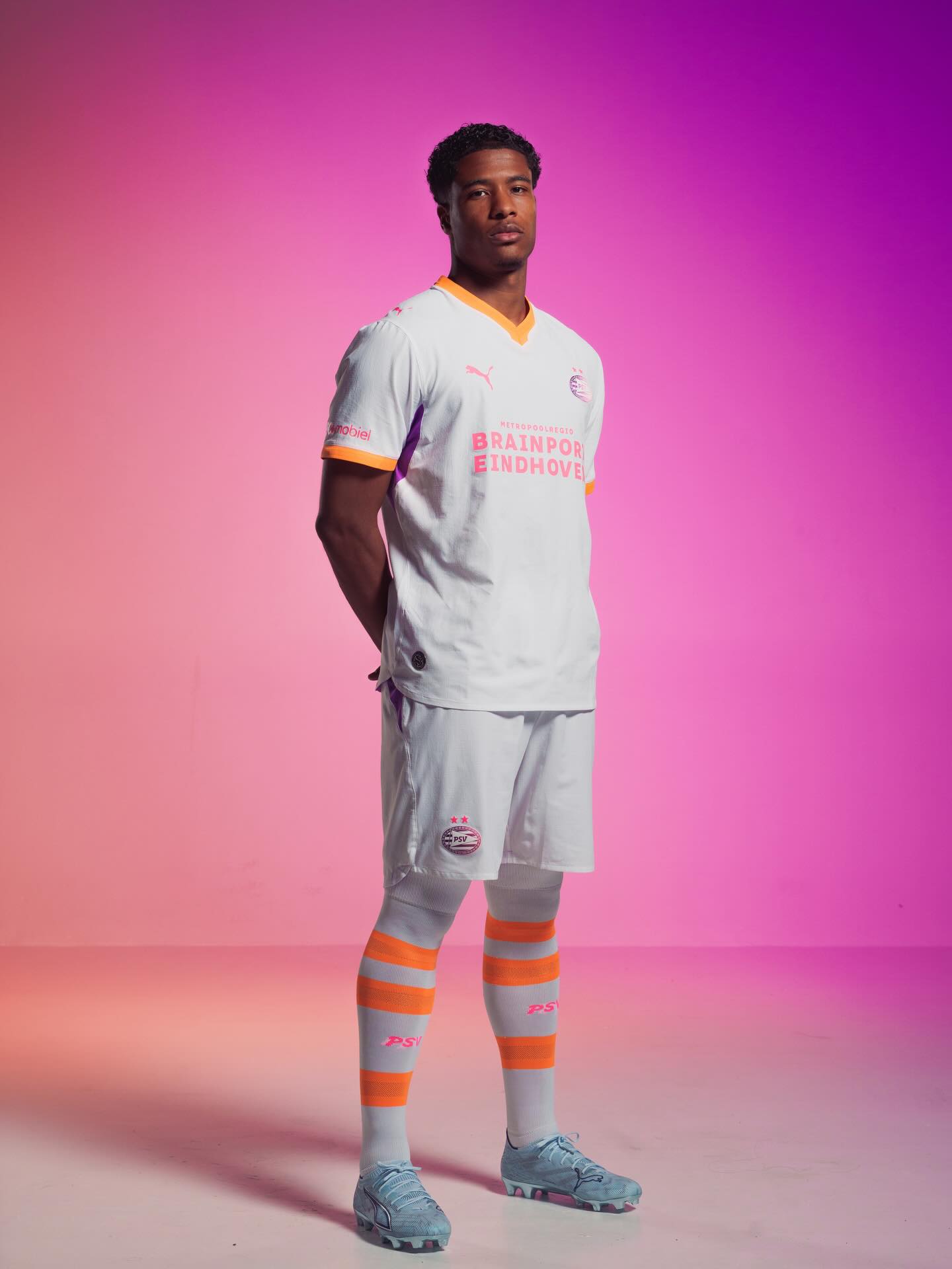 Maillot extérieur PSV 2026-2027, inspiré par le lever du soleil