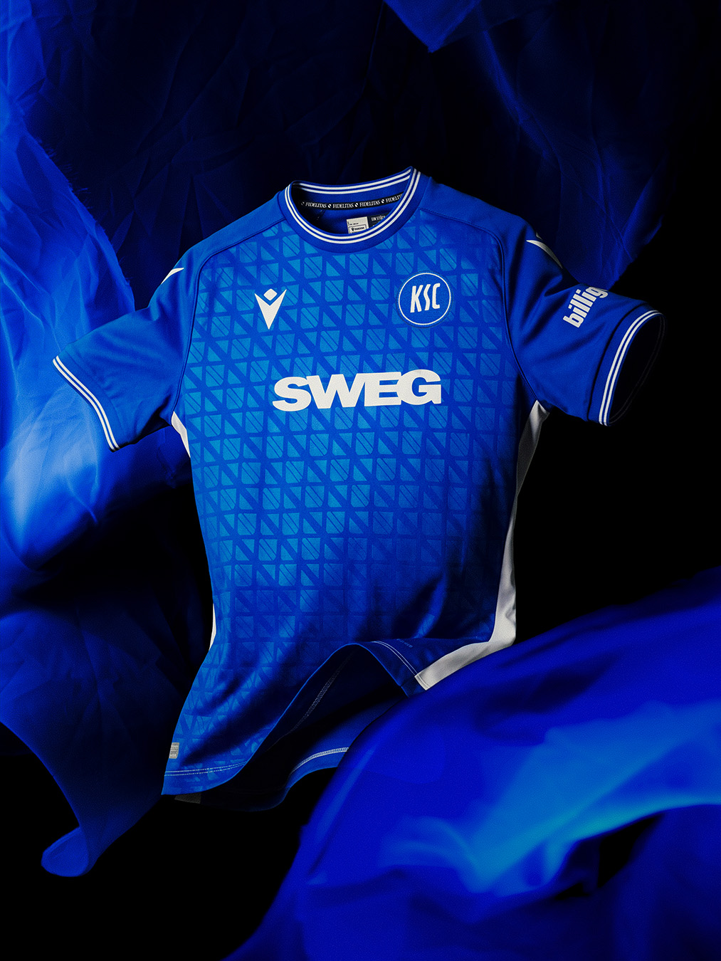 Maillots du Karlsruher SC 2026-2027 signes Macron