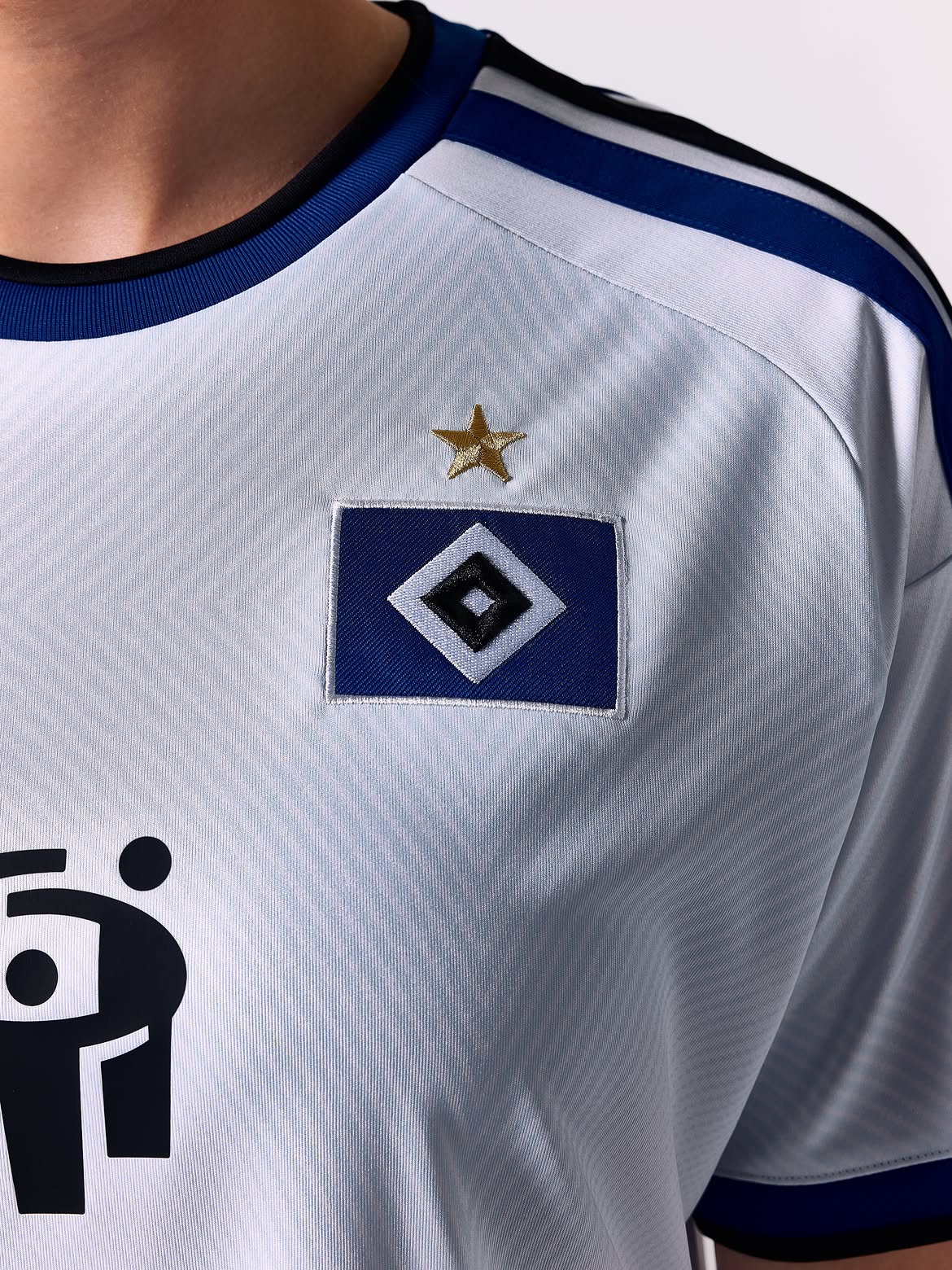 Les maillots du Hamburger SV 2026-2027 rendent hommage au Volksparkstadion
