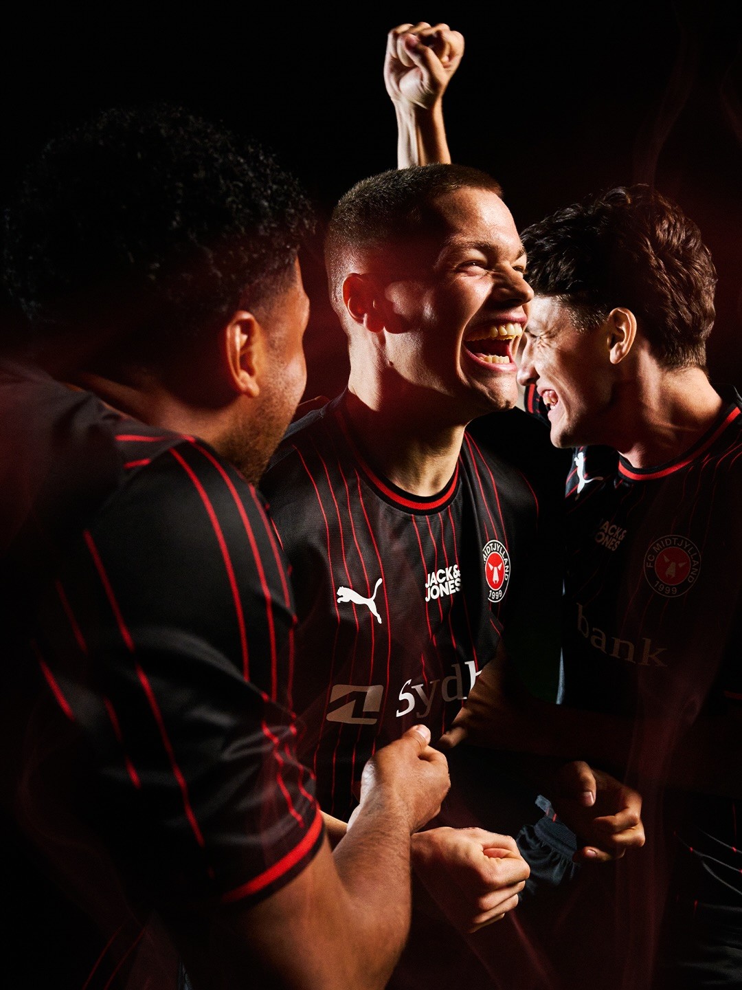 Les maillots du FC Midtjylland 2026-2027 placés sous le signe de Heart, Head & Heath