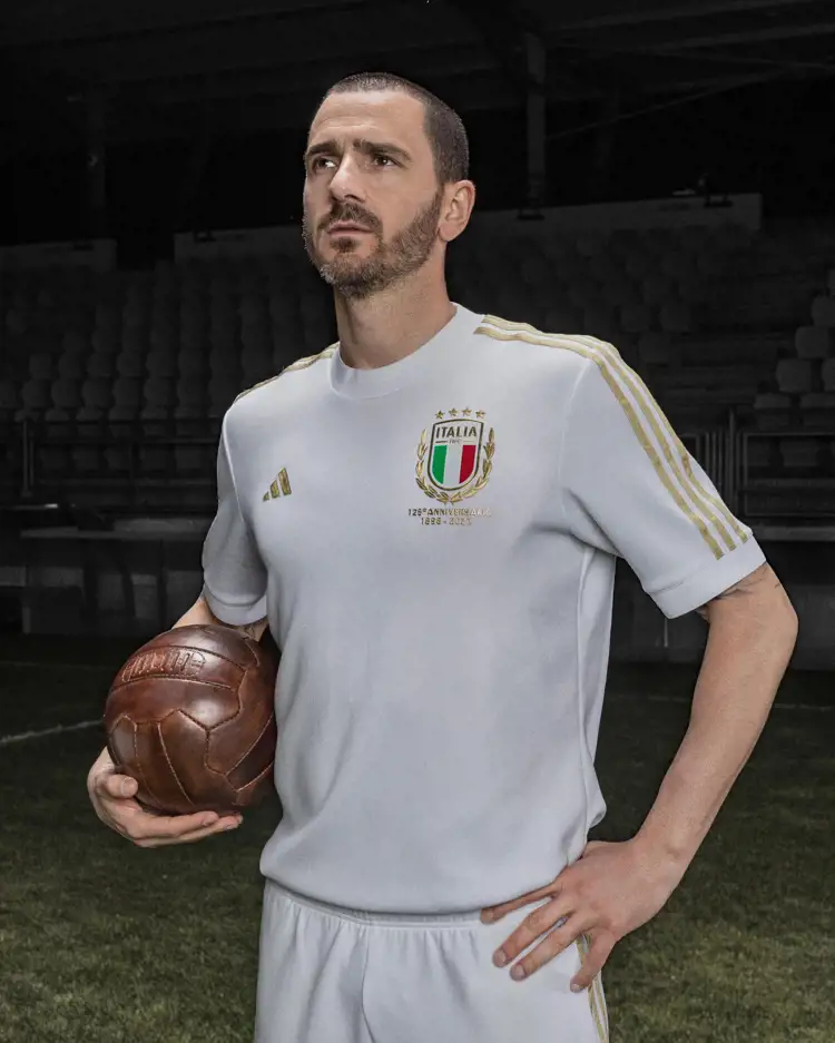 Maillot de football Italie 125e anniversaire de l'association de football