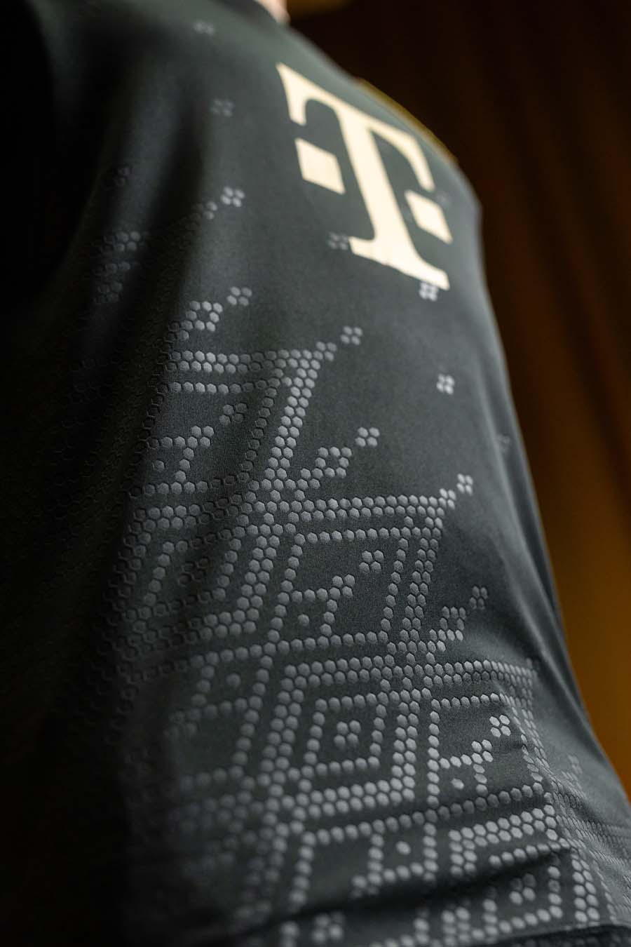 Maillot extérieur du Ferencváros 2026-2027 : hommage au toit du musée