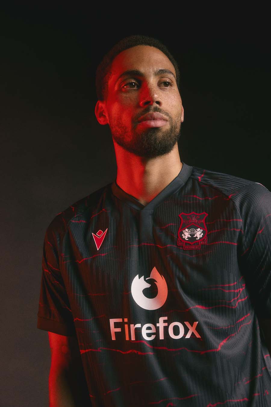 Maillot exterieur du Wrexham AFC 2026-2027 signe Macron