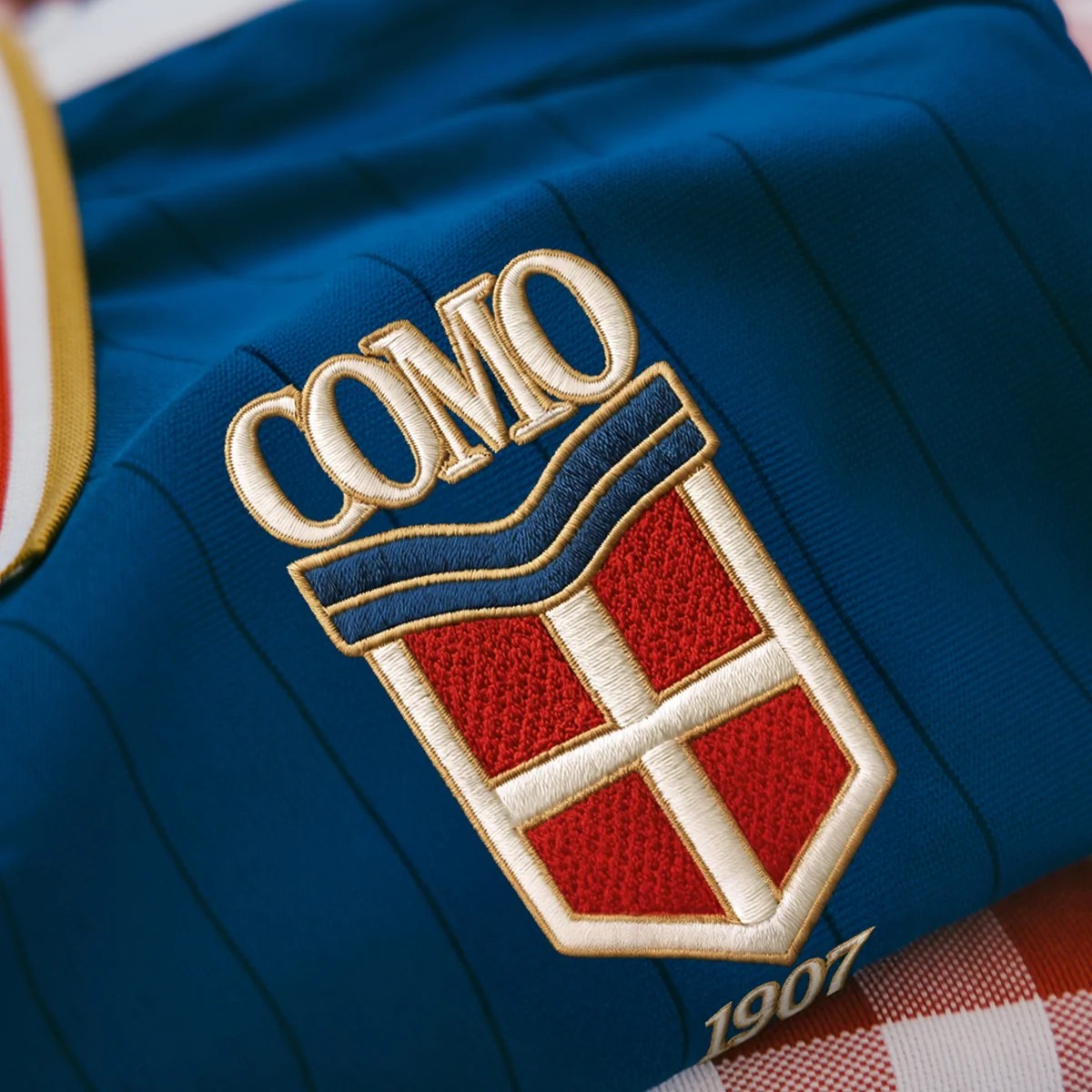 Maillots du Como 1907 2026-2027 hommage à la ville