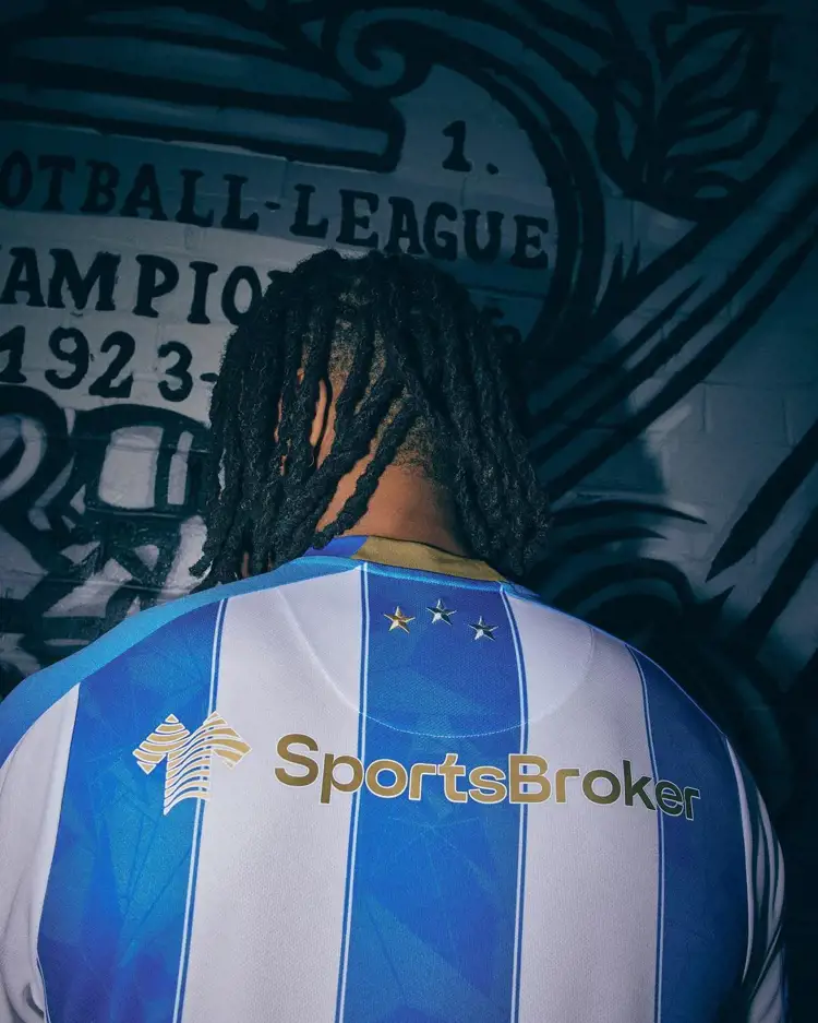 Maillots de football Huddersfield Town 2023-2024