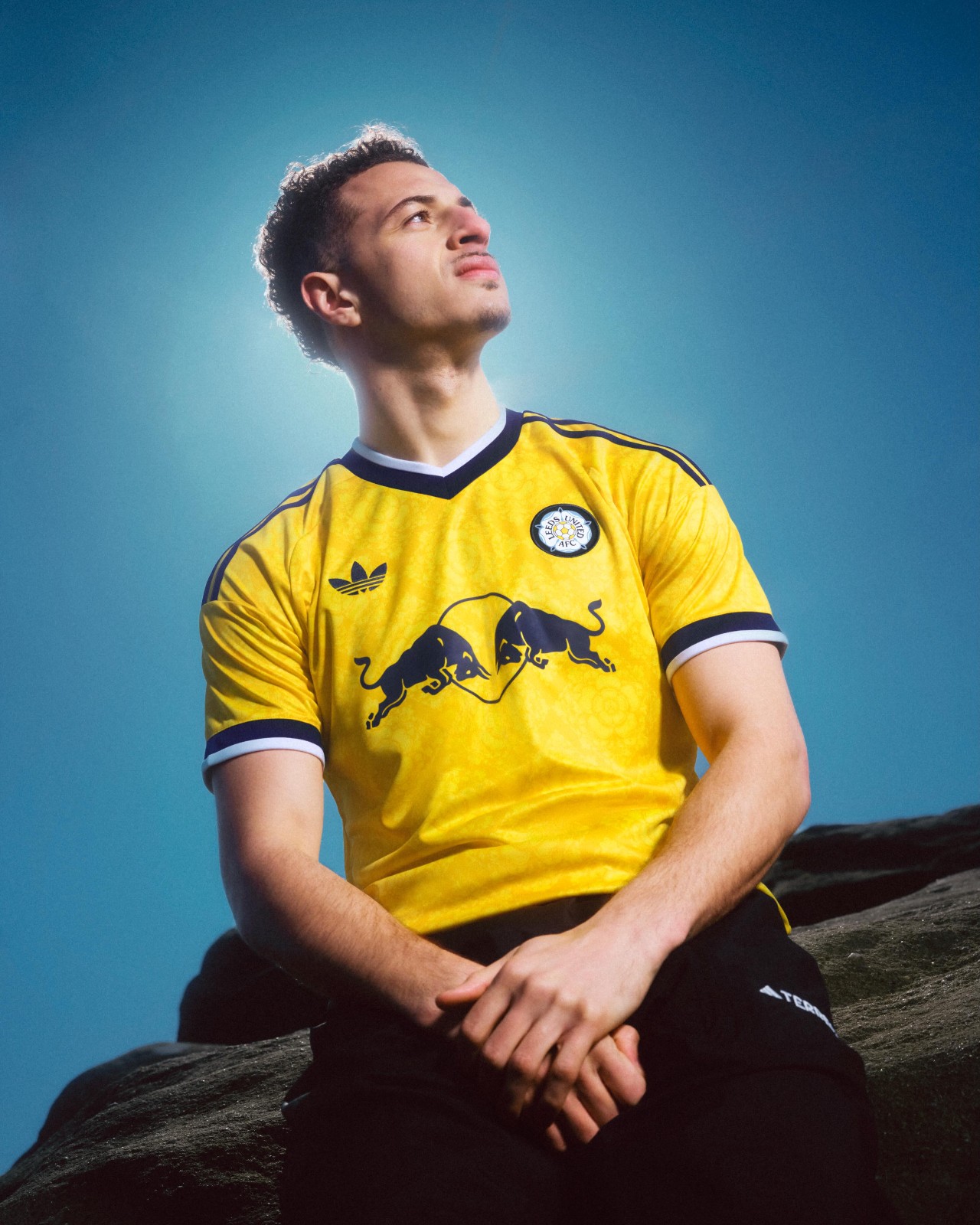Le maillot extérieur de Leeds United 2026-2027 rend hommage à la rose du Yorkshire