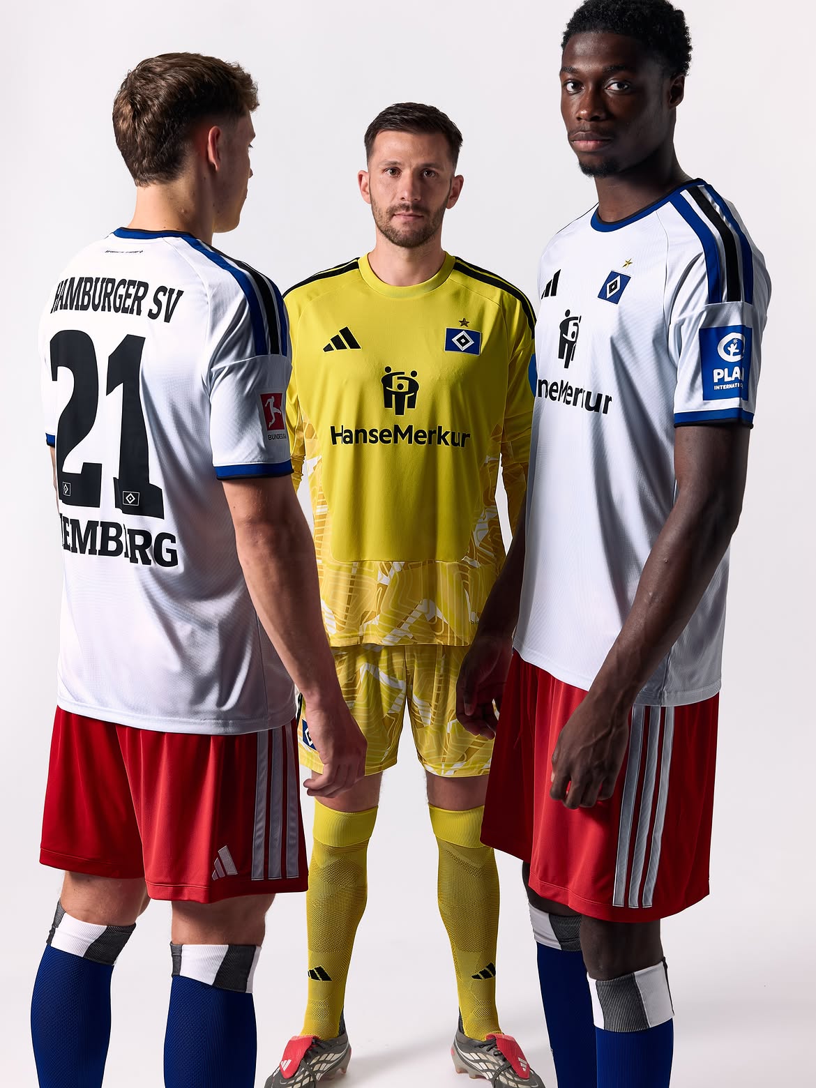 Les maillots du Hamburger SV 2026-2027 rendent hommage au Volksparkstadion
