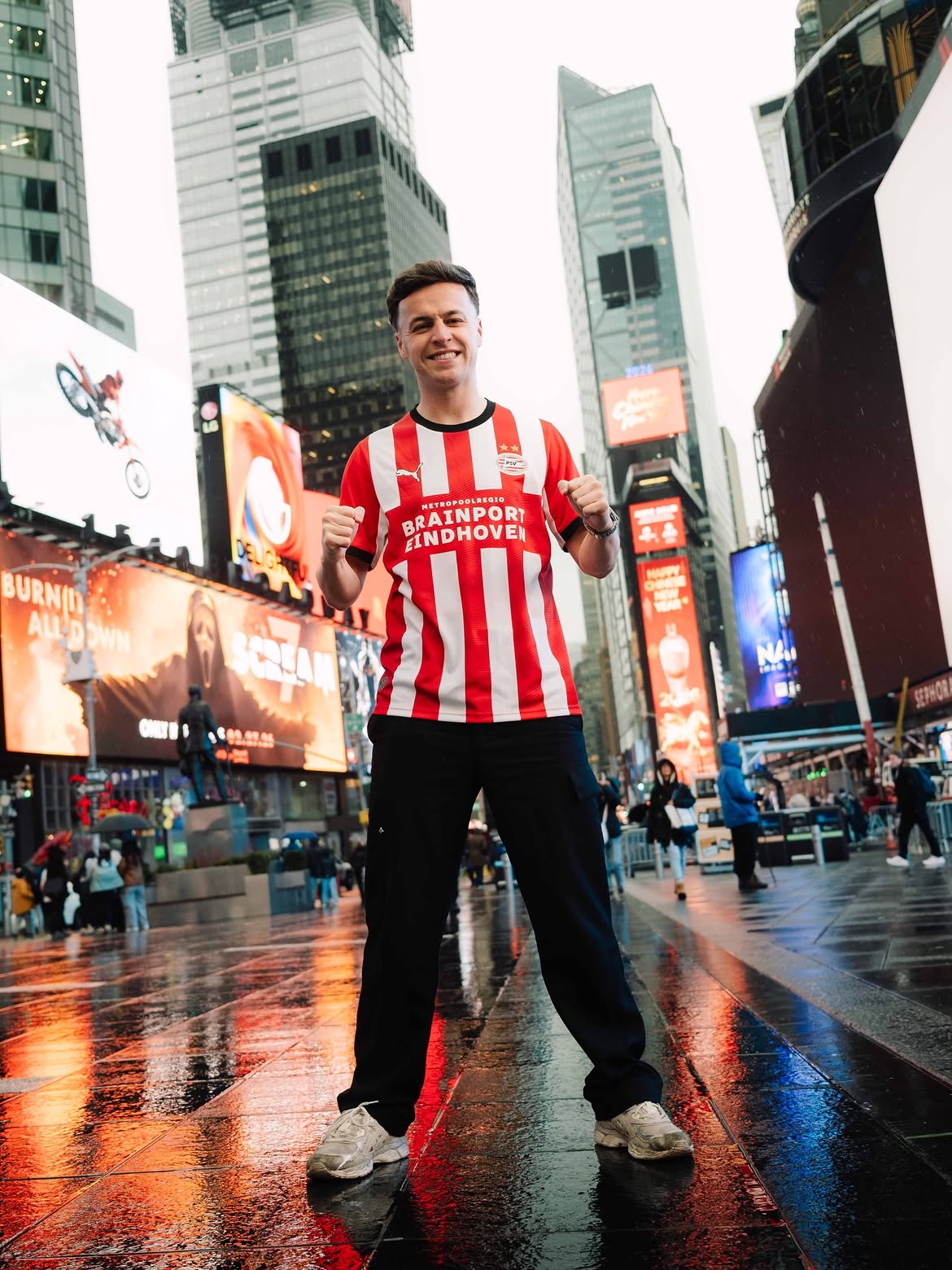 Le maillot domicile du PSV 2026-2027 mise sur un design traditionnel