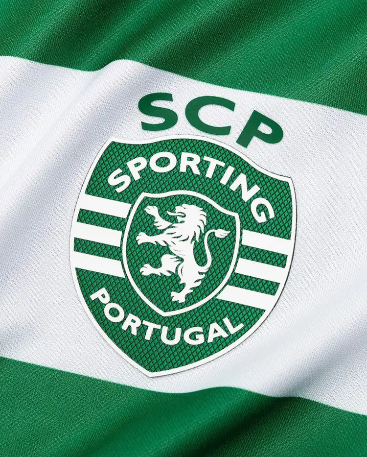 Maillots de football Sporting Lisbonne 2023-2024