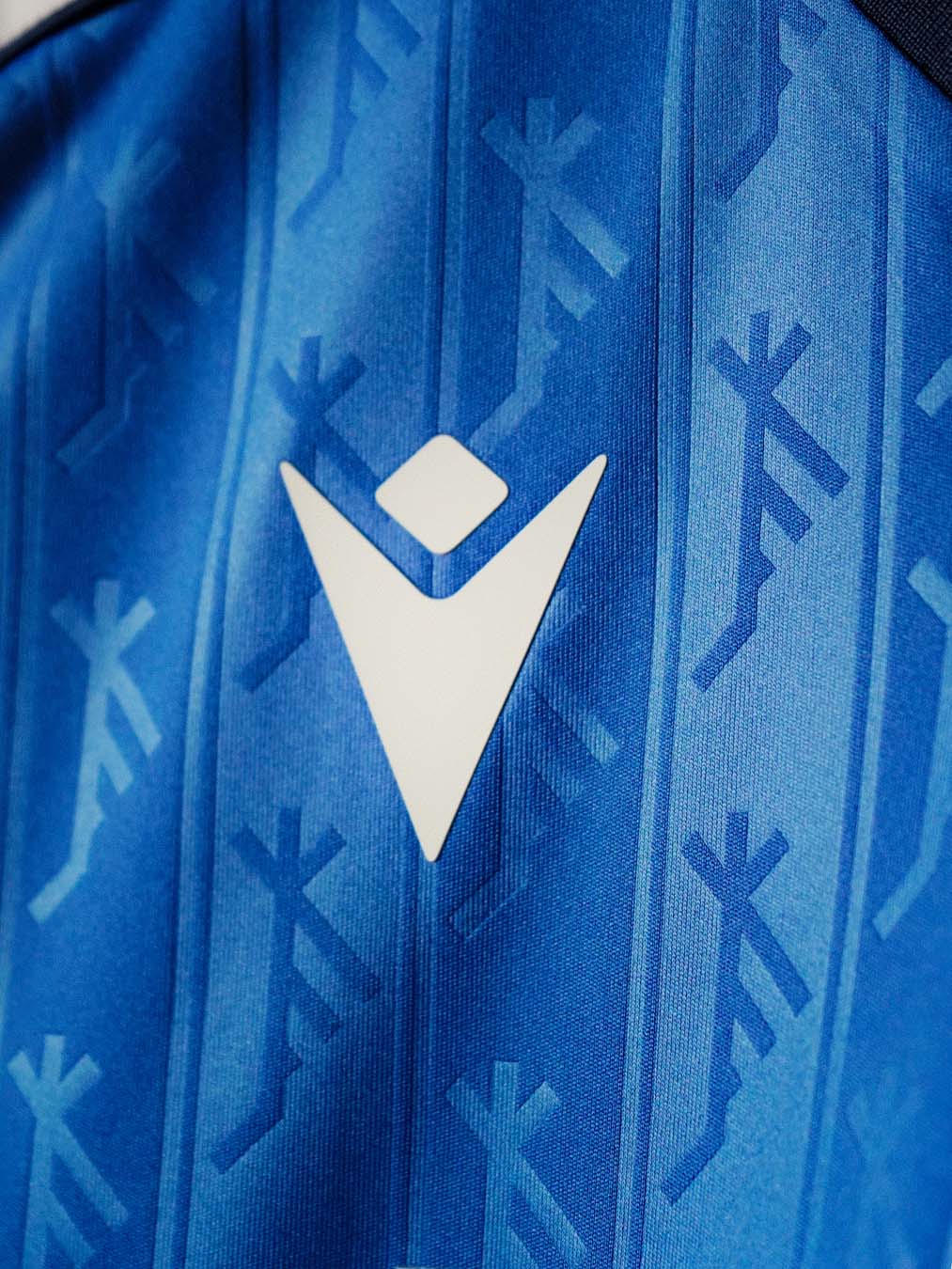 Les maillots du TSG Hoffenheim 2026-2027 signés Macron