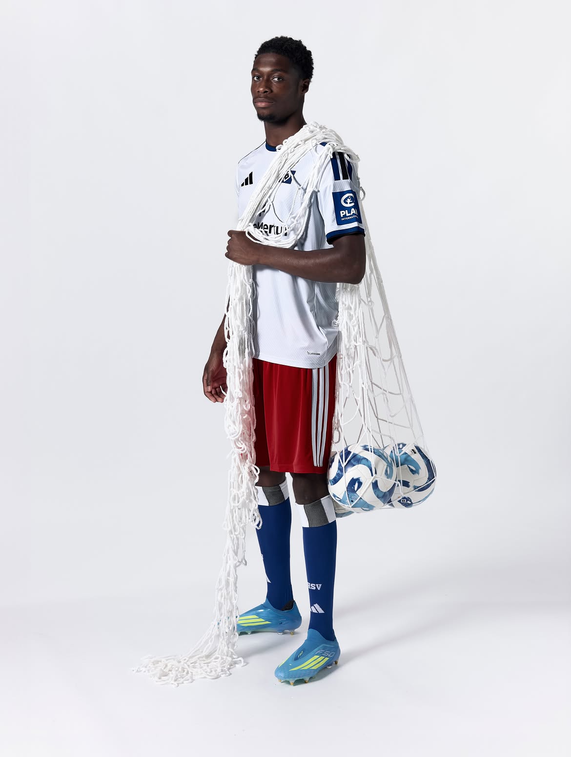 Les maillots du Hamburger SV 2026-2027 rendent hommage au Volksparkstadion