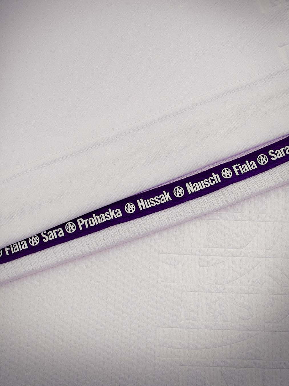 Maillots FK Austria Wien 2026-2027 hommage à l'écusson