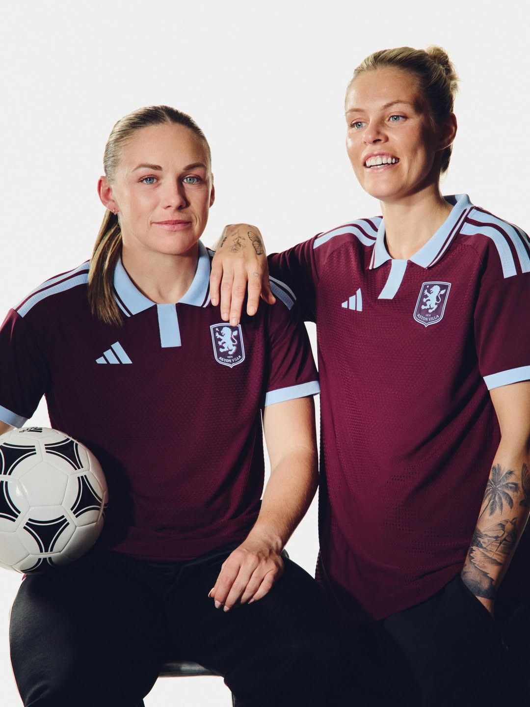 Maillot domicile Aston Villa 2026-2027 inspire du maillot des annees 60