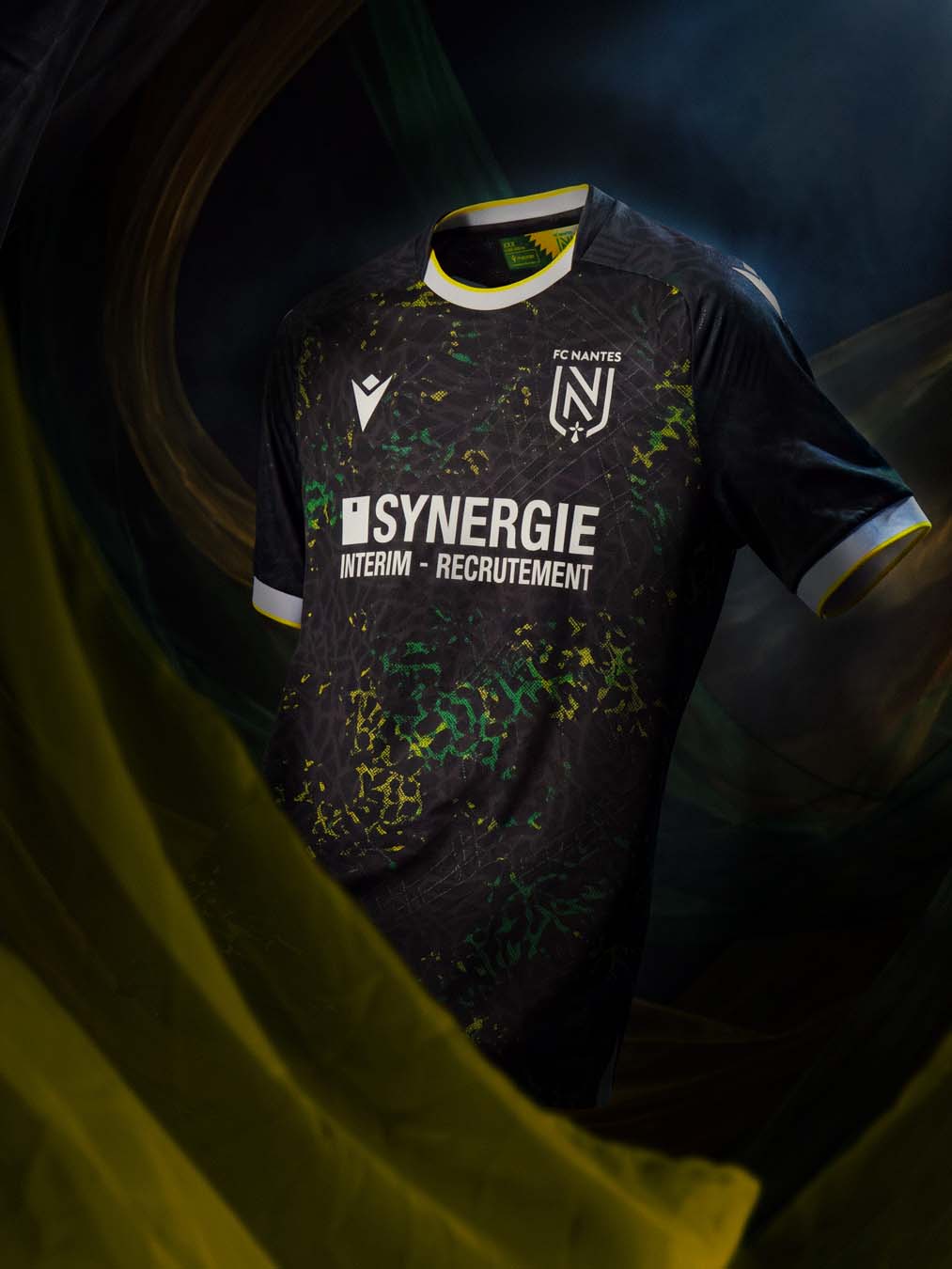 Les maillots du FC Nantes 2026-2027 inspires par deux animaux